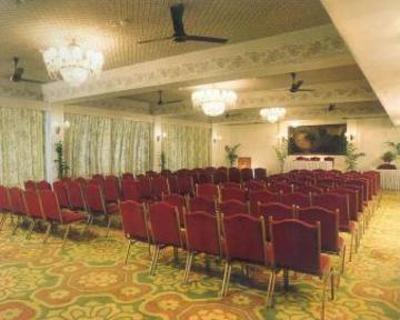 Hotel Clarks Limited Varanasi