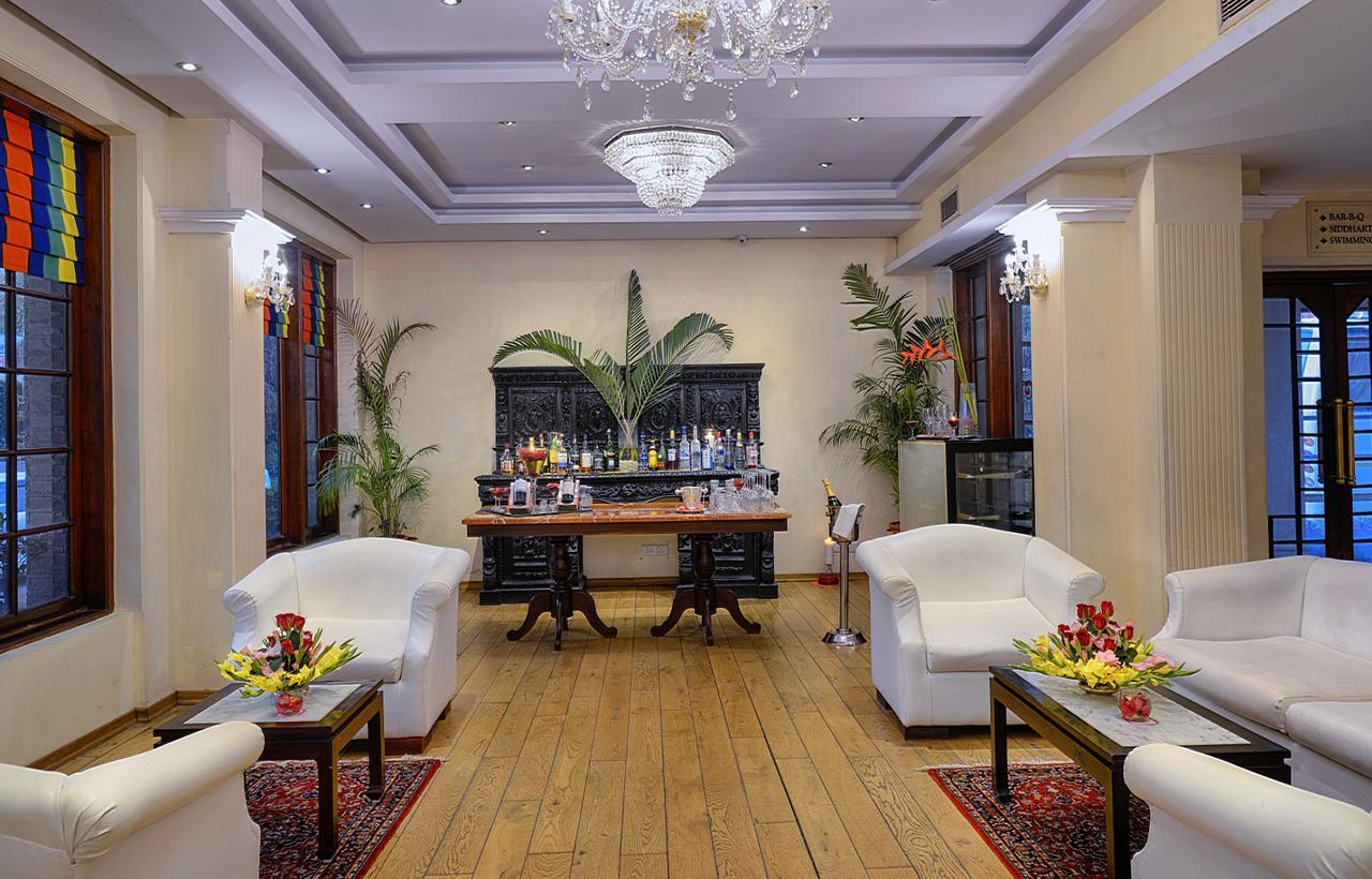 Hotel Clarks Limited Varanasi